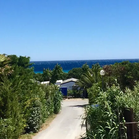 Mobil De Pampelonne Sur Un Tres Bel Emplacement Surplombant La Baie De Pampelonne 캠프장 *